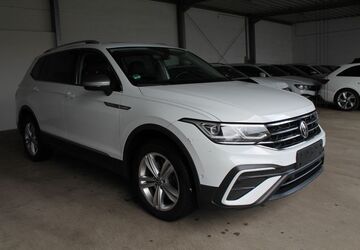 VW Tiguan Allspace 158.000 km 22.950 &euro; Essen 45136