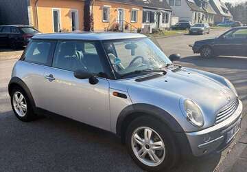 Mini One 152.000 km 2.100 &euro; Bochum 44795