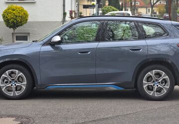 BMW iX1 44.000 km 33.000 &euro; Bottrop 46238