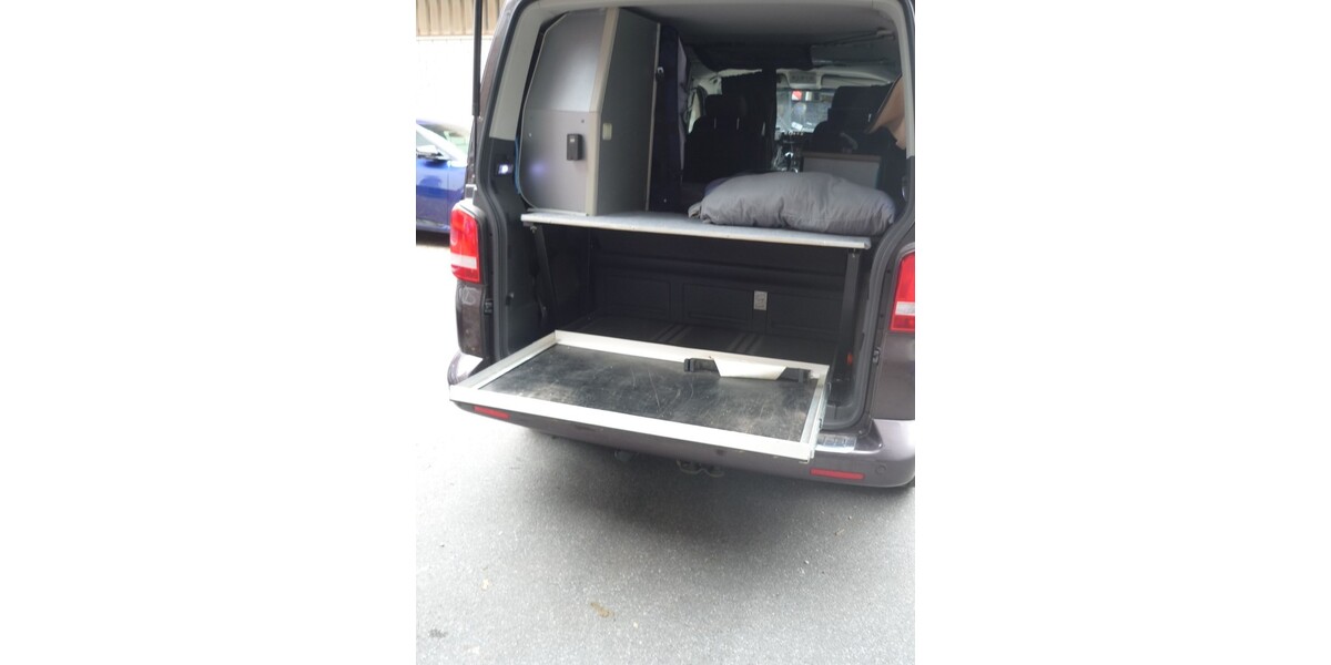 VW T 5 164.000 km 25.000 &euro; Oberhausen 46045