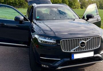 Volvo XC90 159.000 km 27.999 &euro; Dortmund 44269