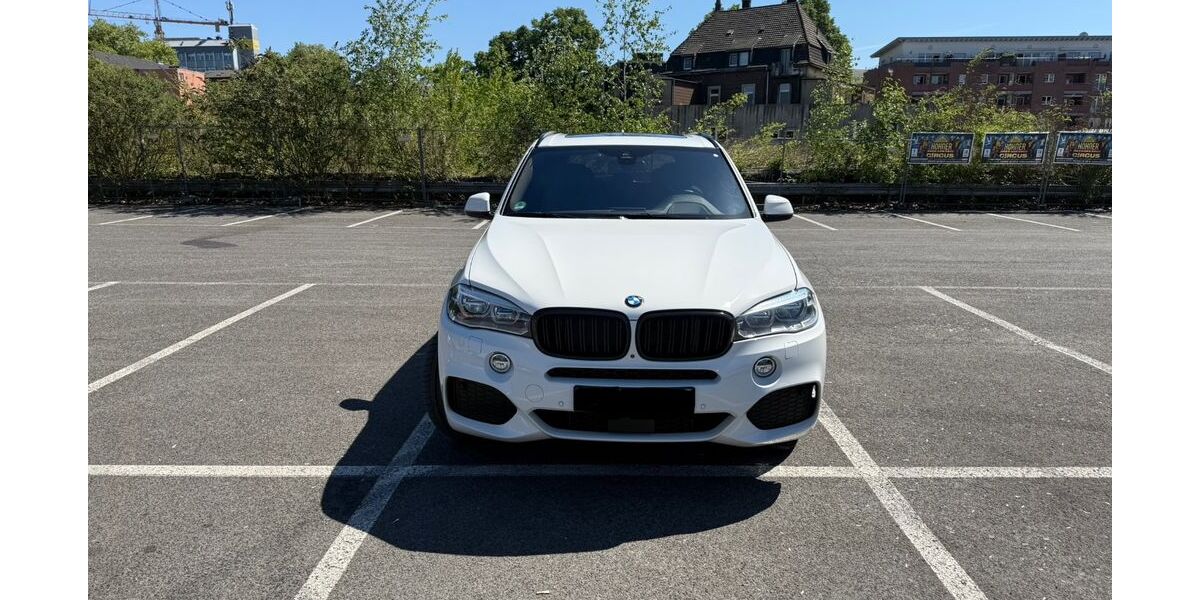 BMW X5 105.576 km 39.650 &euro; Herne 44629
