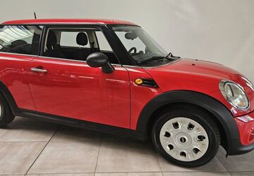 Mini ONE 119.370 km 7.980 &euro; Heiligenhaus 42579