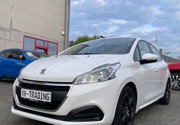 Peugeot 208 71.120 km 8.500 &euro; Velbert 42553