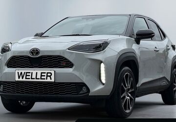 Toyota Yaris Cross 37.915 km 26.970 &euro; Dortmund 44143