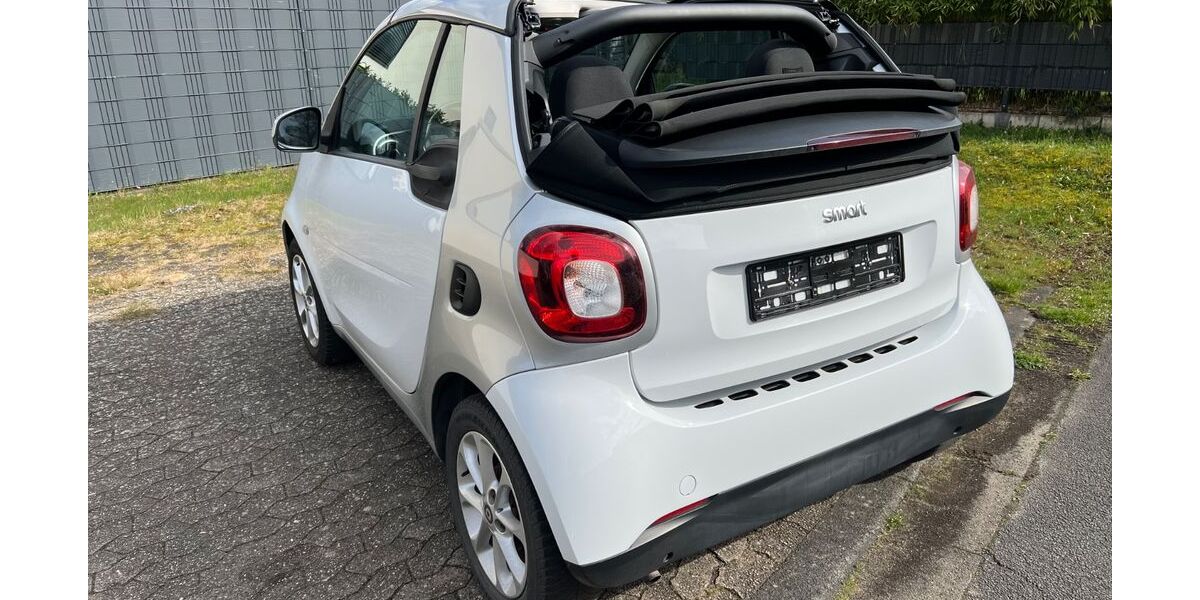 Smart ForTwo 71.700 km 8.300 &euro; Castrop-Rauxel 44577