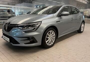 Renault Megane 50.222 km 14.990 &euro; Oberhausen (am CentrO) 46047