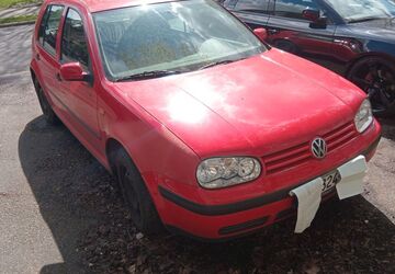 VW Golf 215.000 km 600 &euro; Marl 45770