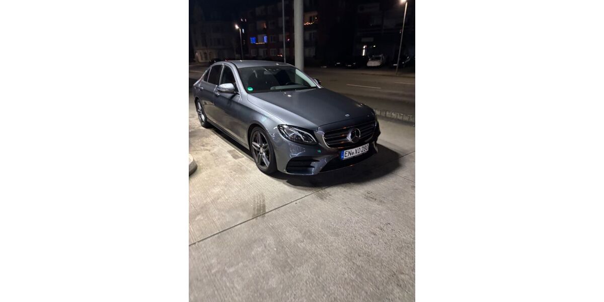 Mercedes-Benz E 350 220.000 km 15.700 &euro; Wuppertal 42277