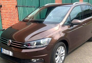 VW Touran 83.040 km 17.999 &euro; Bottrop 46244