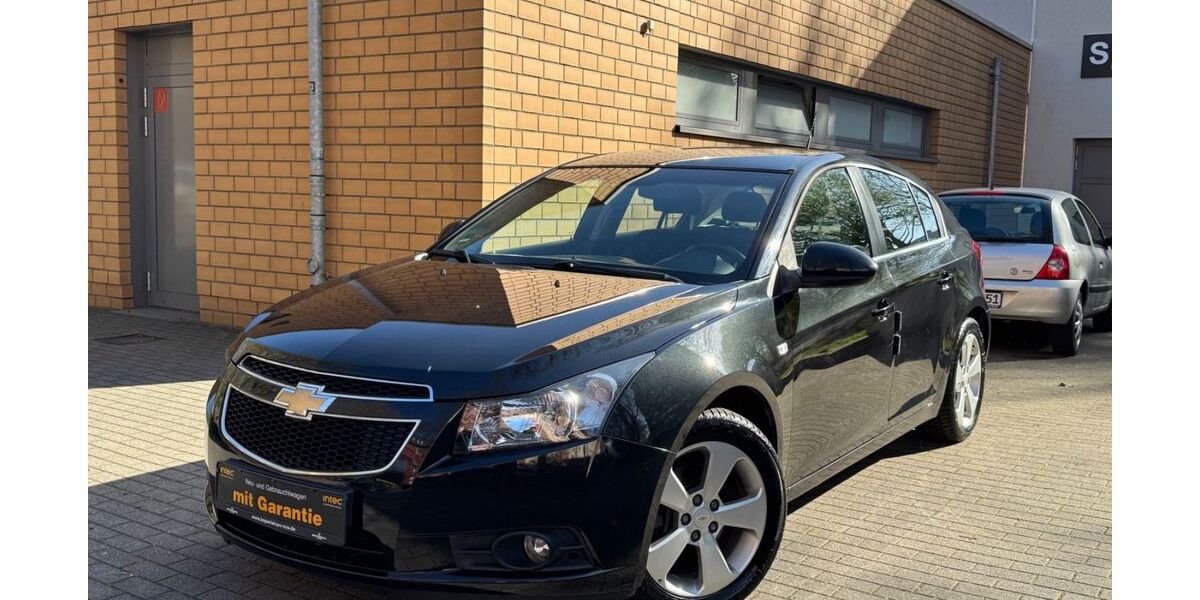 Chevrolet Cruze 104.753 km 7.450 &euro; Essen 45326