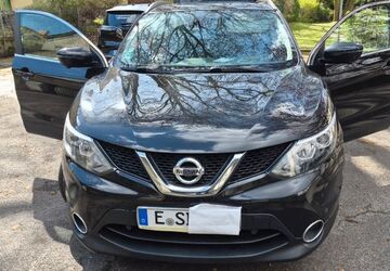Nissan Qashqai 81.000 km 11.499 &euro; Essen 45359