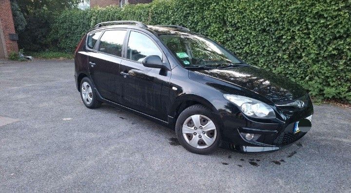 Hyundai i30 206.000 km 1.000 &euro; Herne 44649