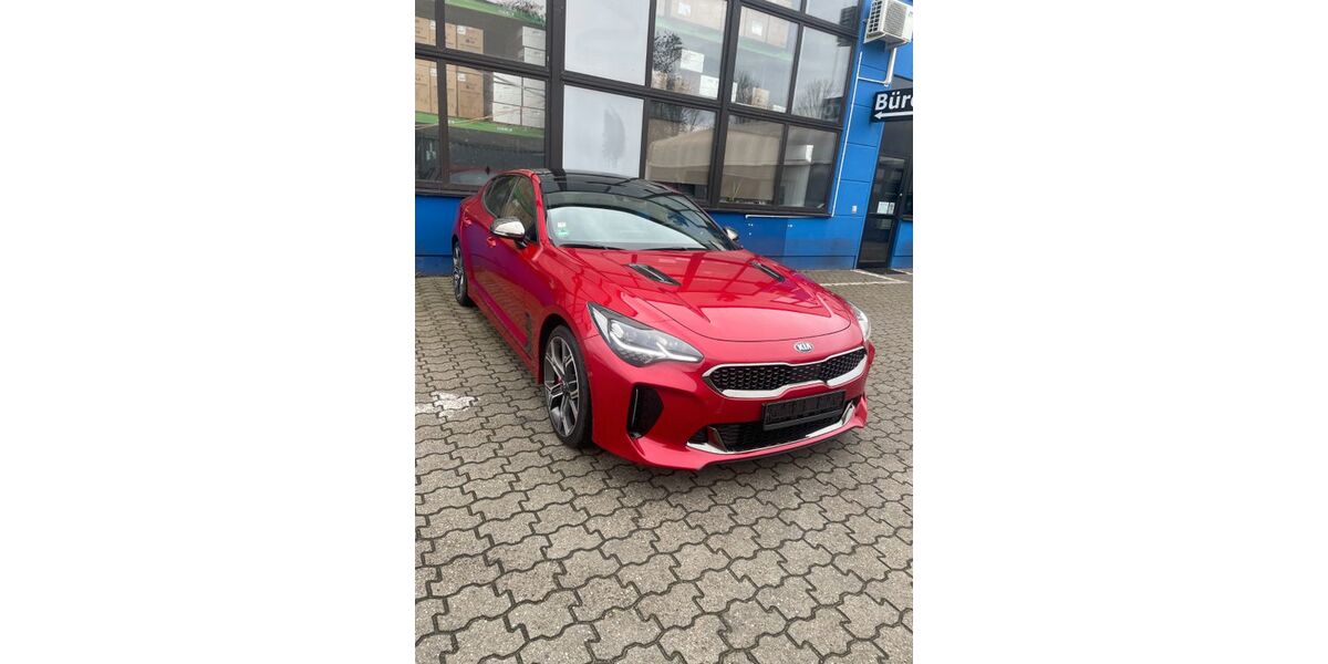 Kia Stinger 49.800 km 24.999 &euro; Mülheim an der Ruhr 45479