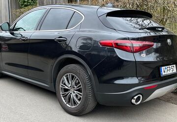 Alfa Romeo Stelvio 90.000 km 21.000 &euro; Wuppertal 42369