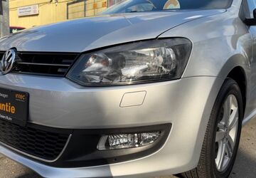 VW Polo 61.214 km 7.890 &euro; Essen - Borbeck 45355
