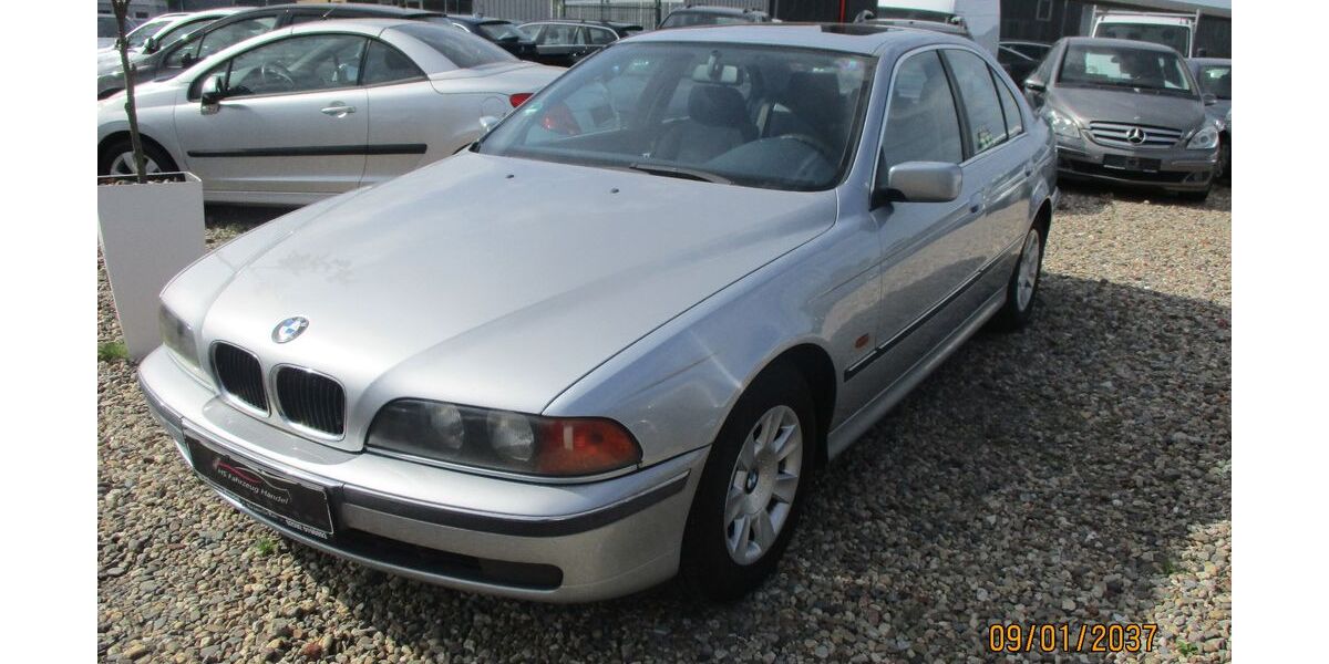 BMW 520 305.214 km 1.999 &euro; Selm 59379