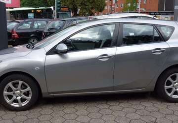 Mazda 3 130.000 km 5.699 &euro; Herne 44653