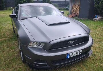 Ford Mustang 116.250 km 15.400 &euro; Marl 45770