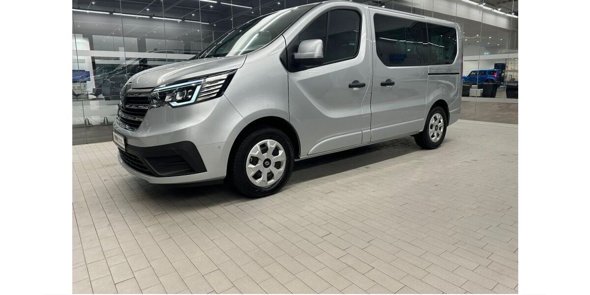 Renault Trafic 23.906 km 36.880 &euro; Oberhausen (am CentrO) 46047