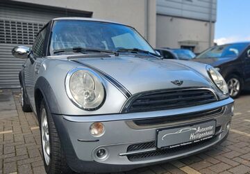 Mini ONE 165.864 km 2.380 &euro; Heiligenhaus 42579