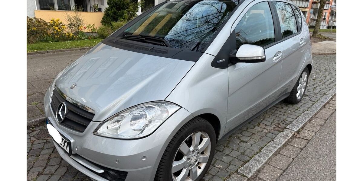 Mercedes-Benz A 150 145.600 km 2.500 &euro; Essen 45128