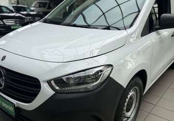 Mercedes-Benz Citan 40.117 km 15.890 &euro; Bottrop 46236