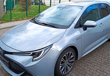 Toyota Corolla 78.500 km 15.490 &euro; Mülheim 45476