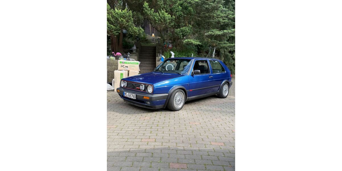 VW Golf 213.500 km 28.000 &euro; Essen 45277