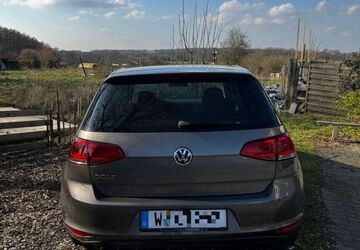 VW Golf 121.700 km 8.000 &euro; Wuppertal 42281