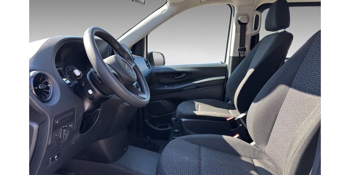 Mercedes-Benz Vito 114 CDI extralang Tourer Autom.Navi Kamera 120.953 km 25.900 &euro; Wuppertal 42327