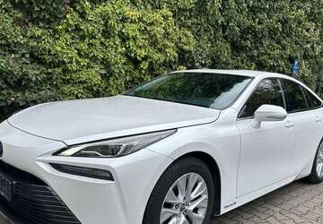 Toyota Mirai 140.000 km 10.490 &euro; Wuppertal 42281