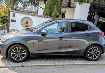 Mazda 2 165.000 km 7.700 &euro; Essen 45289