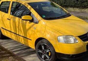 VW Fox 122.000 km 2.250 &euro; Wuppertal, Stadt 42349