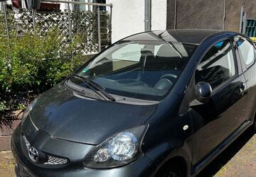 Toyota Aygo (X) 91.000 km 2.600 &euro; Herne 44651