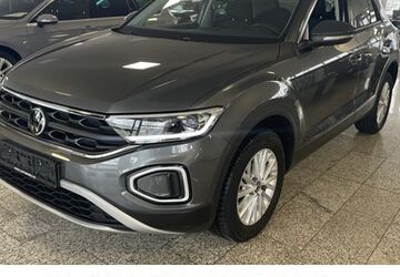 VW T-Roc 49.000 km 25.444 &euro; Wuppertal 42329