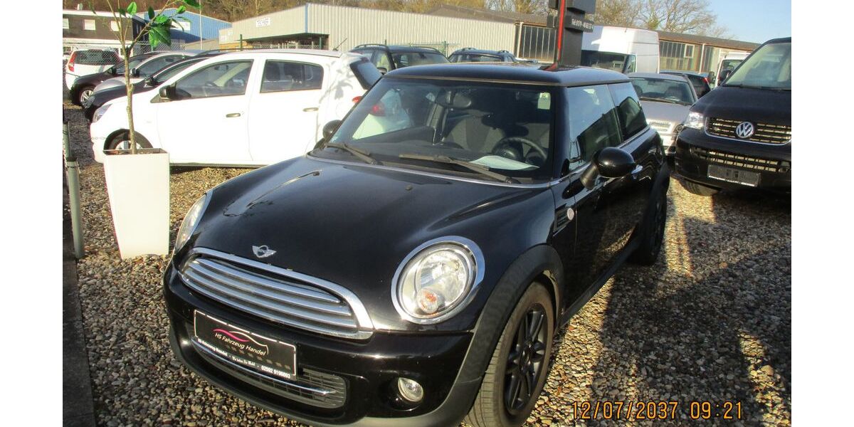 Mini ONE 217.854 km 3.499 &euro; Selm 59379