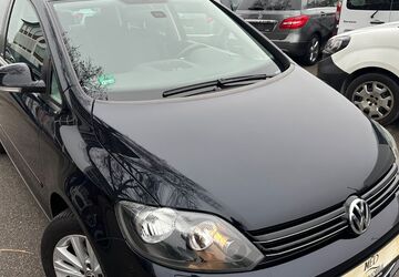 VW Golf 114.000 km 8.500 &euro; ESSEN 45326