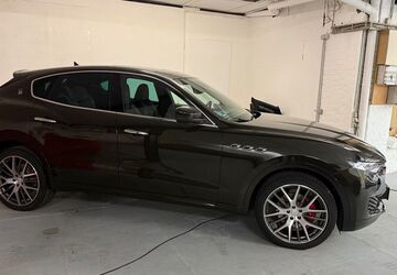 Maserati Levante 119.000 km 32.500 &euro; Wuppertal 42287