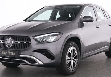 Mercedes-Benz GLA 180 5.801 km 35.885 &euro; Essen 45309