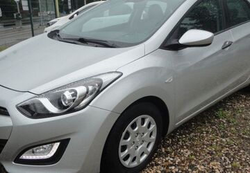 Hyundai i30 49.000 km 7.450 &euro; HERNE 44651