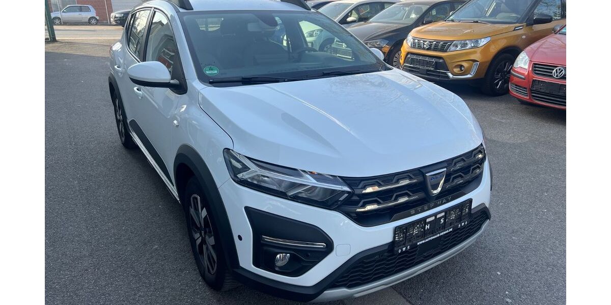 Dacia Sandero 108.000 km 11.999 &euro; Recklinghausen 45663