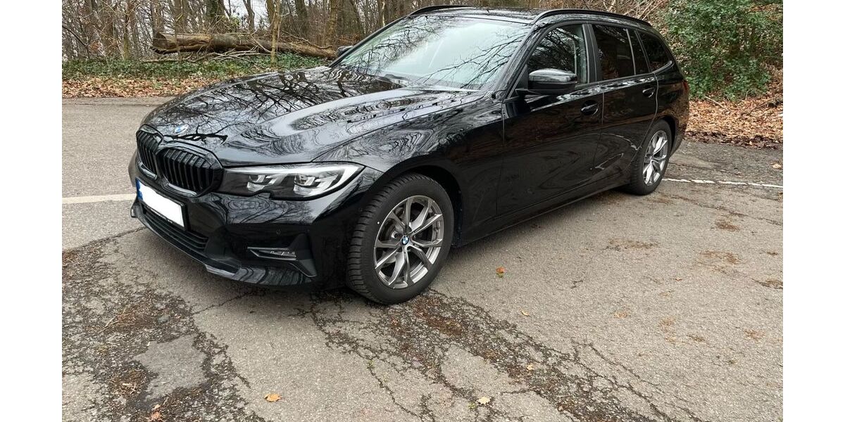 BMW 318 114.000 km 22.800 &euro; Dortmund 44269