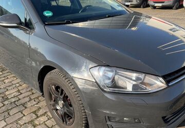 VW Golf 210.878 km 4.000 &euro; wuppertal 42285