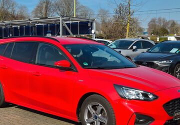 Ford Focus 87.000 km 12.490 &euro; Essen 45141