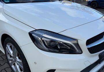 Mercedes-Benz A 180 119.350 km 12.300 &euro; Dortmund 44379