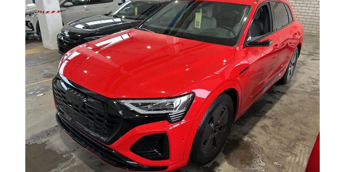 Audi Q8 e-tron 33.711 km 58.750 &euro; Hagen 58091