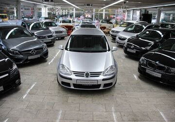 VW Golf 260.000 km 2.490 &euro; Essen 45356