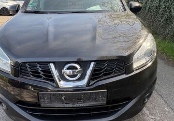 Nissan Qashqai 215.000 km 5.400 &euro; Bottrop 46238
