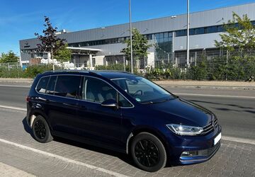 VW Touran 141.000 km 18.500 &euro; Herne 44652